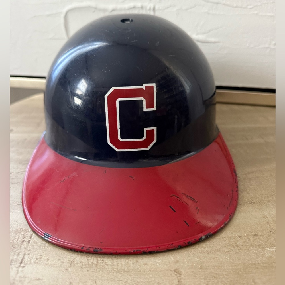 MLB Cleveland full size souvenir batter helmet Burger King Promo Edition 60s VTG